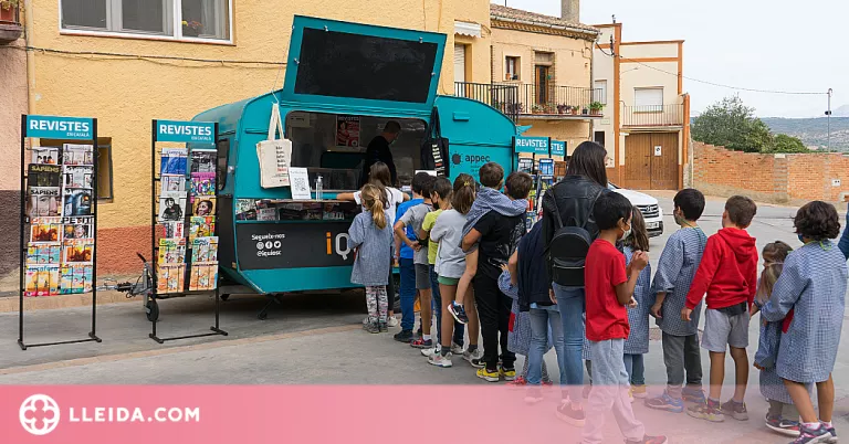 La caravana ’iQUIOSC.cat en ruta’ distribueix més de 4.500 revistes per terres lleidatanes