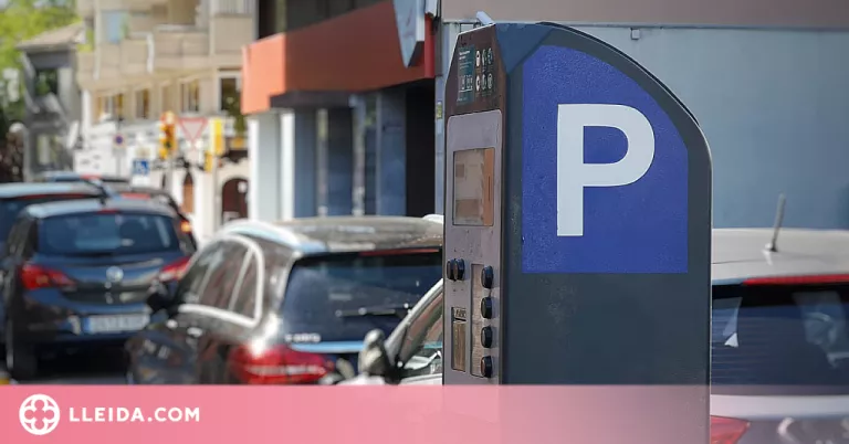 El 71% de les targetes de resident de zona blava ja es renoven online