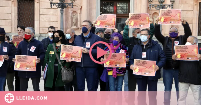 ⏯️ Una cinquantena de persones es concentren a Lleida per exigir una frenada dels preus de l'energia