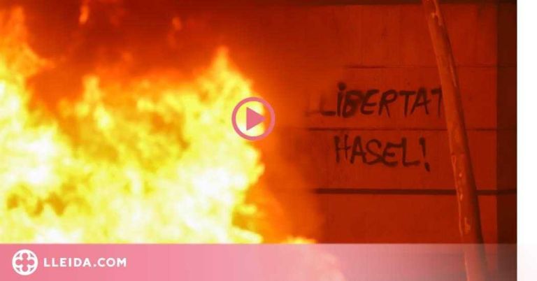 ⏯️ Contenidors cremats, llançament d'objectes i trets de foam a Lleida en la segona nit de protestes