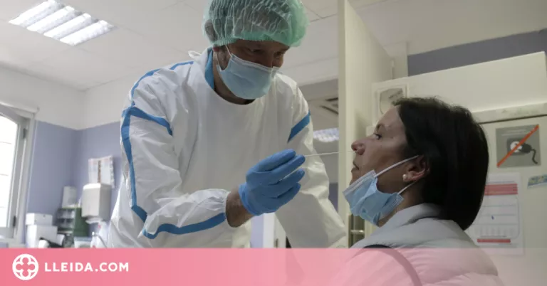 Els casos de grip, covid i bronquiolitis pugen a Catalunya i indiquen l'inici de les onades d'hivern