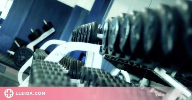 Denunciats dos gimnasos de Lleida on usuaris utilitzaven els vestuaris sense haver fet ús de la piscina