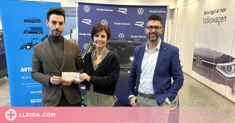 Fira de Mollerussa lliura el premi de 3.000 euros per comprar un cotxe a l'Autotardor