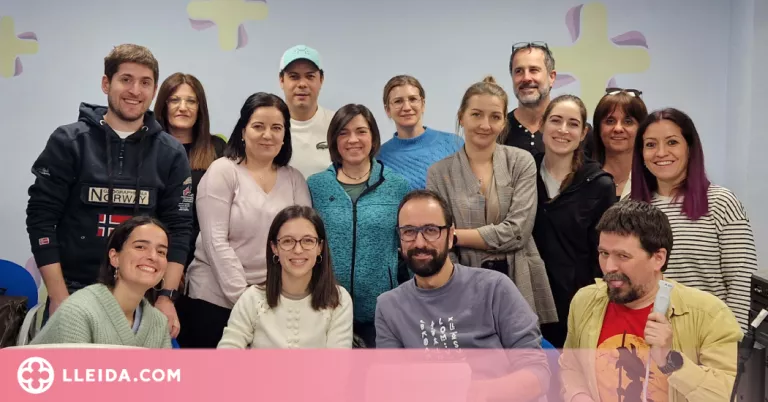 Dotze infermeres i infermers de Lleida es formen en punció ecoguiada i accés vascular