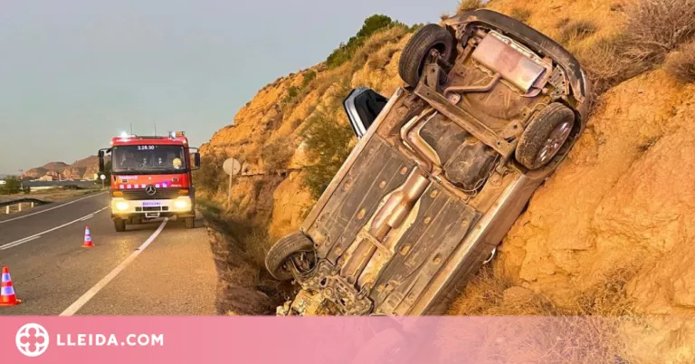 Tres dotacions de Bombers es desplacen a l'accident d'Aitona
