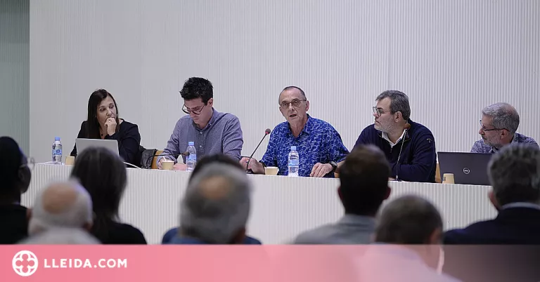 Més d'un centenar de persones s'informen sobre el Pla Director de Torreblanca-Quatre Pilans