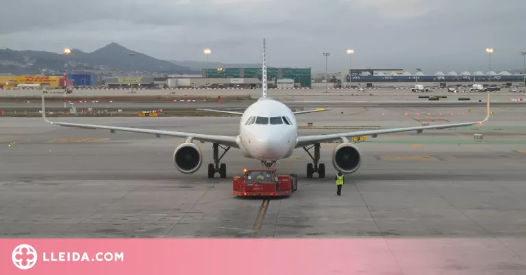 Una aerolínia elimina les mascaretes als seus vols