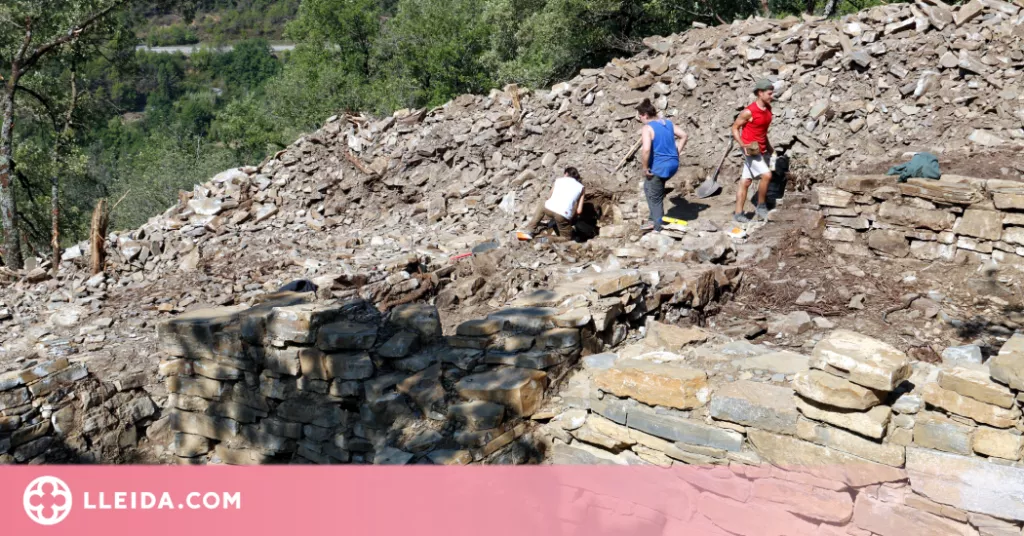 ⏯️ Localitzen una desena de cases del segle XV en les excavacions de la Pobla de Segur