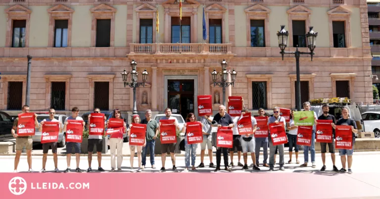 La Plataforma Antirepressiva de Ponent denúncia al Parlament Europeu "la repressió de l'Estat"