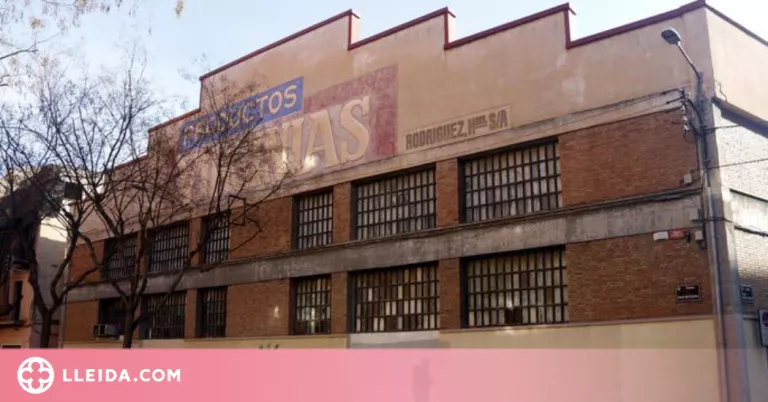 Presenten la sol·licitud per enderrocar l'antiga fàbrica de galetes recentment incendiada a Lleida