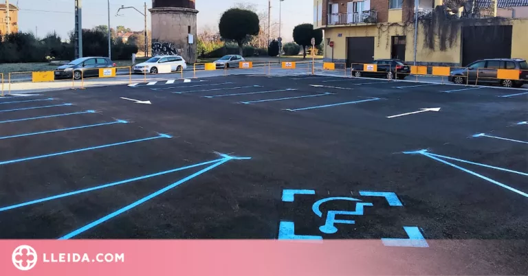Mollerussa finalitza les obres del pàrquing del carrer Comerç, que serà de zona blava al març