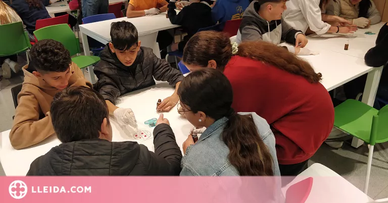 Més de 630 infants realitzen tallers científics a l’IRB Lleida durant el 2023