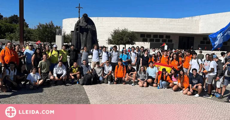 Els lleidatans de la Jornada Mundial de la Joventut esperen l'arribada del Papa Francesc a Lisboa
