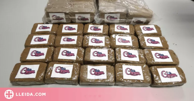 Detingut a Pont de Suert per dur cinc quilos de marihuana al cotxe