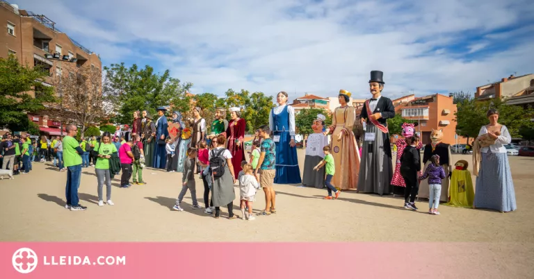 Prop de 180 persones participen a Torrefarrera en la X Trobada Gegantera i I Trobada de Grallers i Tabalers