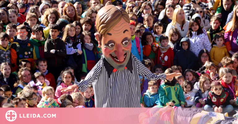 ⏯️ Els infants de Solsona s'apoderen del Carnaval: "Són dies de disbauxa i avui la festa és per a nosaltres"