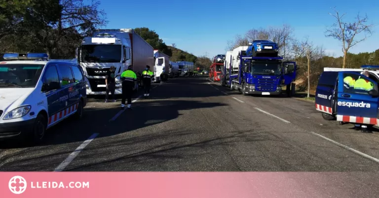 Denunciats trenta camioners al Segrià durant un control de trànsit