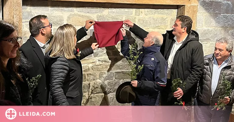 Bagergue inaugura el campanar de Sant Fèlix i gaudeix de les vistes de la Val d'Aran