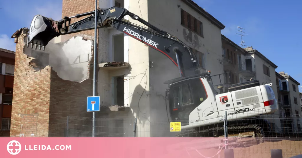 ⏯️ Reprenen l'enderroc dels darrers blocs del Grup Sant Isidori de Mollerussa