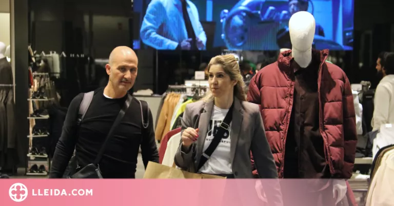 Inditex acorda uns salaris fixos mínims d'entre 18.000 i 24.500 euros