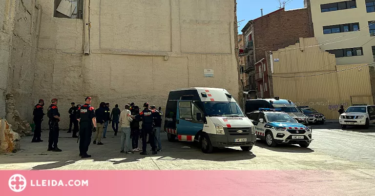 Tres detinguts en una operació policial contra el tràfic de drogues al Centre Històric de Lleida