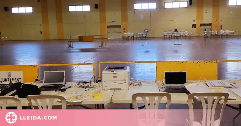Mollerussa prepara el dispositiu electoral d’aquest diumenge al Pavelló Firal