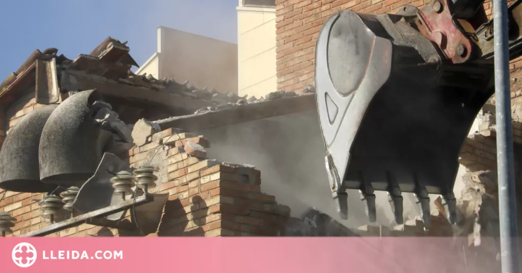 ⏯️ Reprenen l'enderroc dels darrers blocs del Grup Sant Isidori de Mollerussa