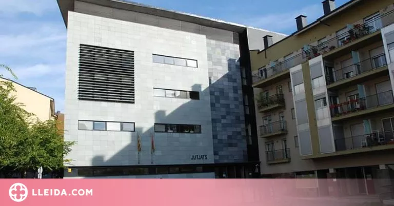 Investiguen un professor d'institut de la Seu per assetjament sexual