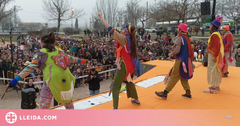 El Carnaval de Tàrrega inicia amb un espectacle que aplega més de 2.000 infants
