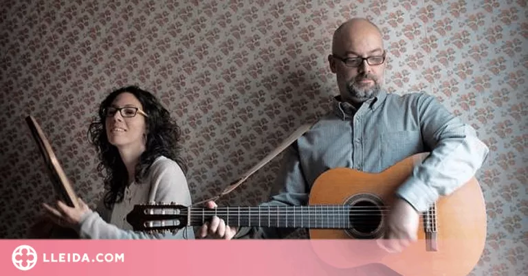 El duo Ballaveu porta a Tàrrega el seu repertori de cançons i danses tradicionals catalanes