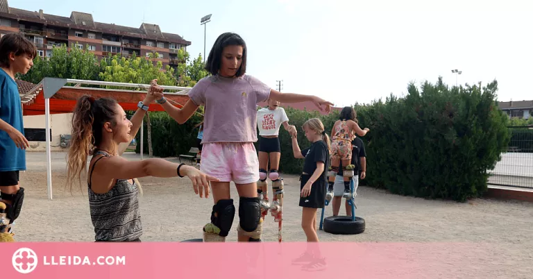 ⏯️ L'Aquelarre de Cervera escalfa motors amb la preparació de la cercavila infantil de l'Aquelarret
