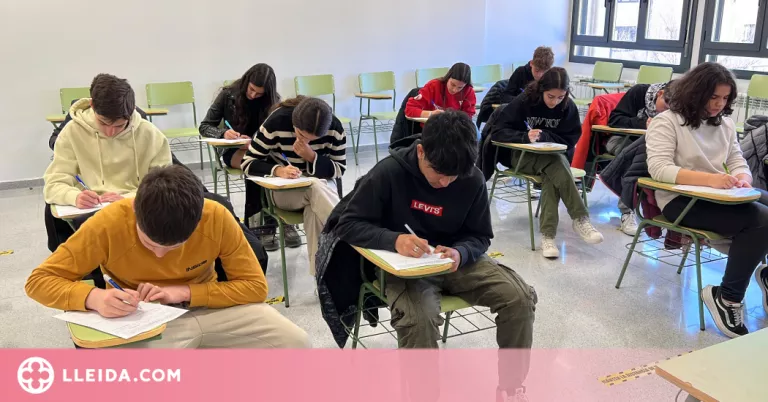 ⏯️ Uns 150 alumnes d'ESO de l'Alt Urgell participen en un concurs de dictat plurilingüe