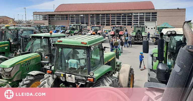 Tractorada a Cervera d'Unió de Pagesos per reclamar ajuts per les pèrdues al sector d'herbacis