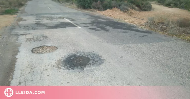 Denuncien el deteriorament d'una carretera entre el Segrià i les Garrigues