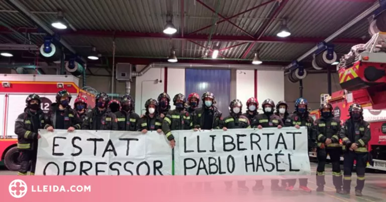 Obert un expedient a un bomber de Lleida per una acció de suport a Pablo Hasel