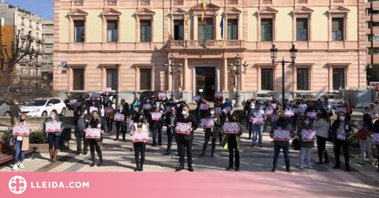 CCOO i UGT reclamen apujar l'SMI i derogar les reformes laborals