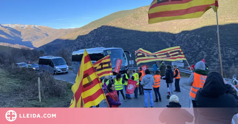 Hotels i cafeteries de les estacions de Port Ainé i Espot es manifesten per reclamar millores laborals