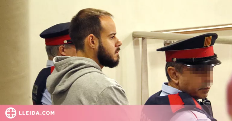 Hasel es fa finalment la prova colonoscòpica després de criticar que els Mossos "no li deixaven intimitat"