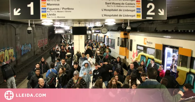 ⏯️ Usuaris de Rodalies, sobre la vaga de Renfe i Adif: "El servei és tan pèssim que si anés bé la notaríem"