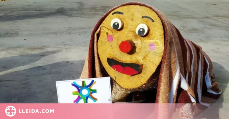 Un poble del Segrià s'omple de troncs de Nadal amb sortejos i premis