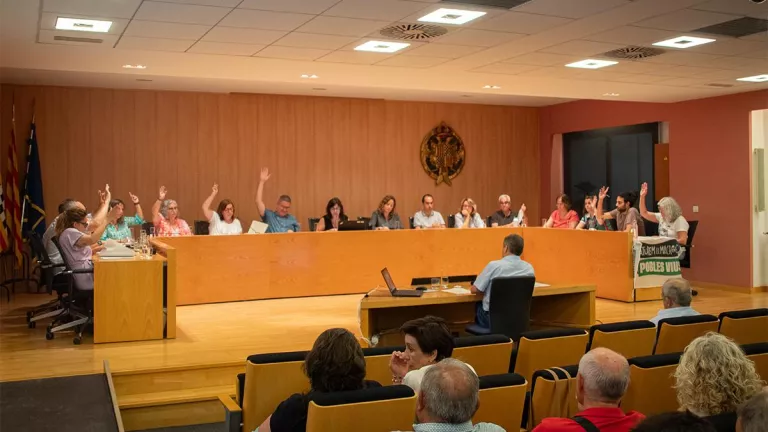 Pacte entre Junts i la CUP a Tàrrega per rebaixar l’IBI un 6%