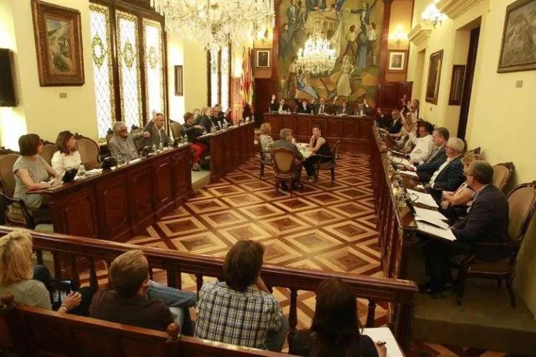 La Diputació reclama a la Generalitat que torni a donar ajuts per guarderies