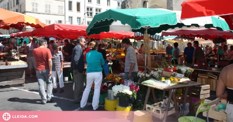 L’ajuntament de Bell-lloc d’Urgell rescindeix el conveni del mercat d’antiguitats dels diumenges