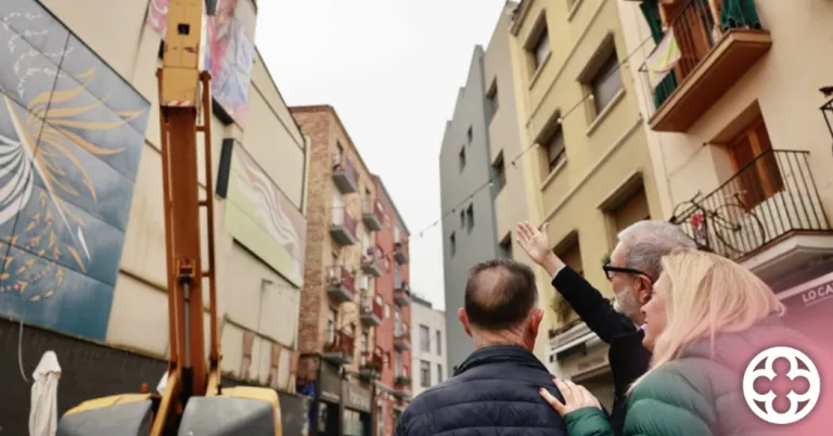 Lleida homenatja Enric Crous amb un nou mural gegant al Centre Històric