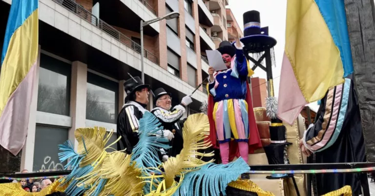 Èxit de participació a la Rua de Carnaval de Lleida, que estrenava recorregut