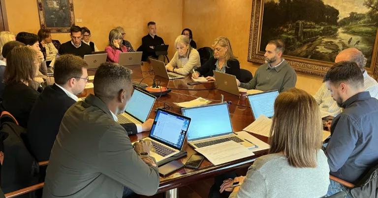 Lleida reforça el suport a persones vulnerables amb un nou model d’allotjament i menjador social