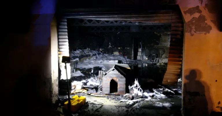 Detingut un home de 24 anys per l’incendi intencionat d’una casa ocupada a Lleida