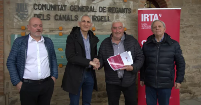 L’IRTA entrega a la Comunitat de Regants dels Canals d’Urgell un estudi sobre els requeriments hídrics
