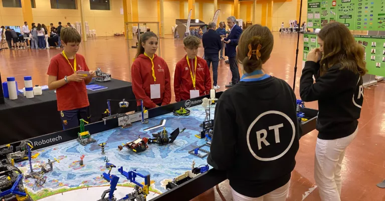 El Pla d’Urgell celebra amb èxit la 1a Fira de Robòtica Educativa