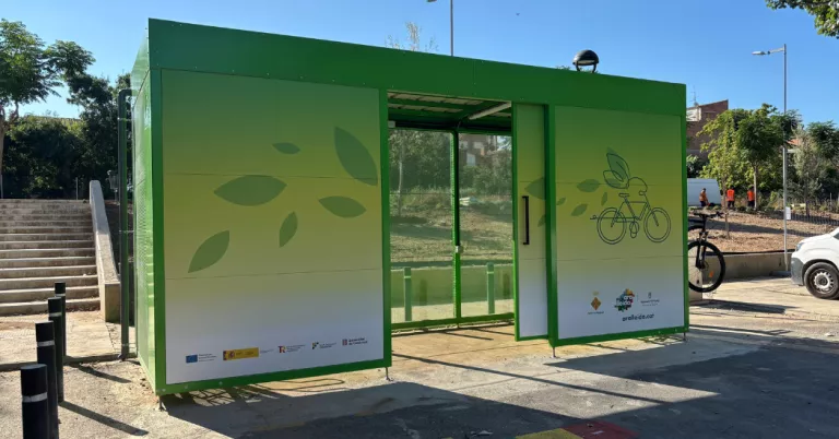 El nou aparcament de bicicletes de Balaguer, una aposta per la mobilitat sostenible i el cicloturisme